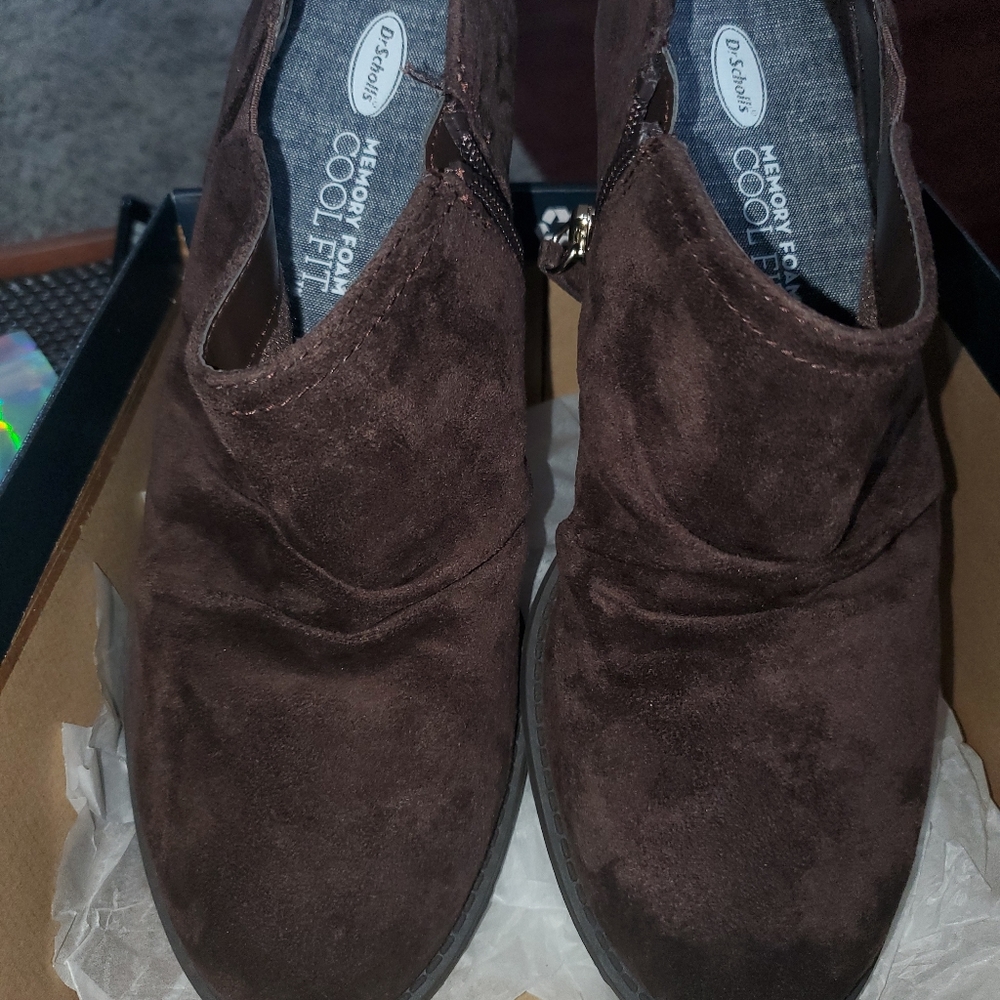 Booties - Picture 6 of 6